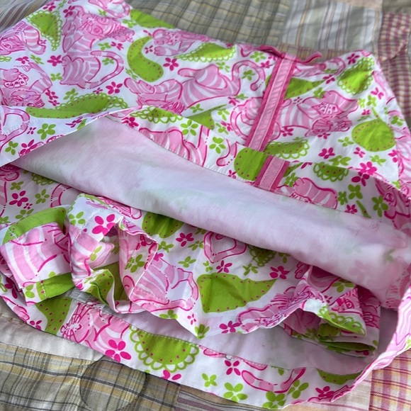 Lilly Pulitzer Pink and Green Mini Skort - size 12- Tiger pattern - Picture 4 of 5